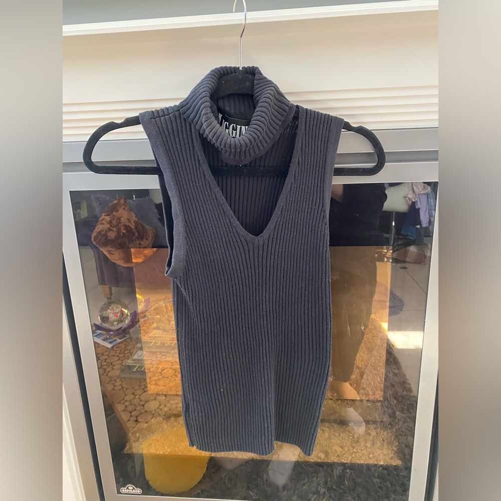 Vintage Women’s Black Modal Cotton Blend Anthony Liggins 
Top- Sz Small
